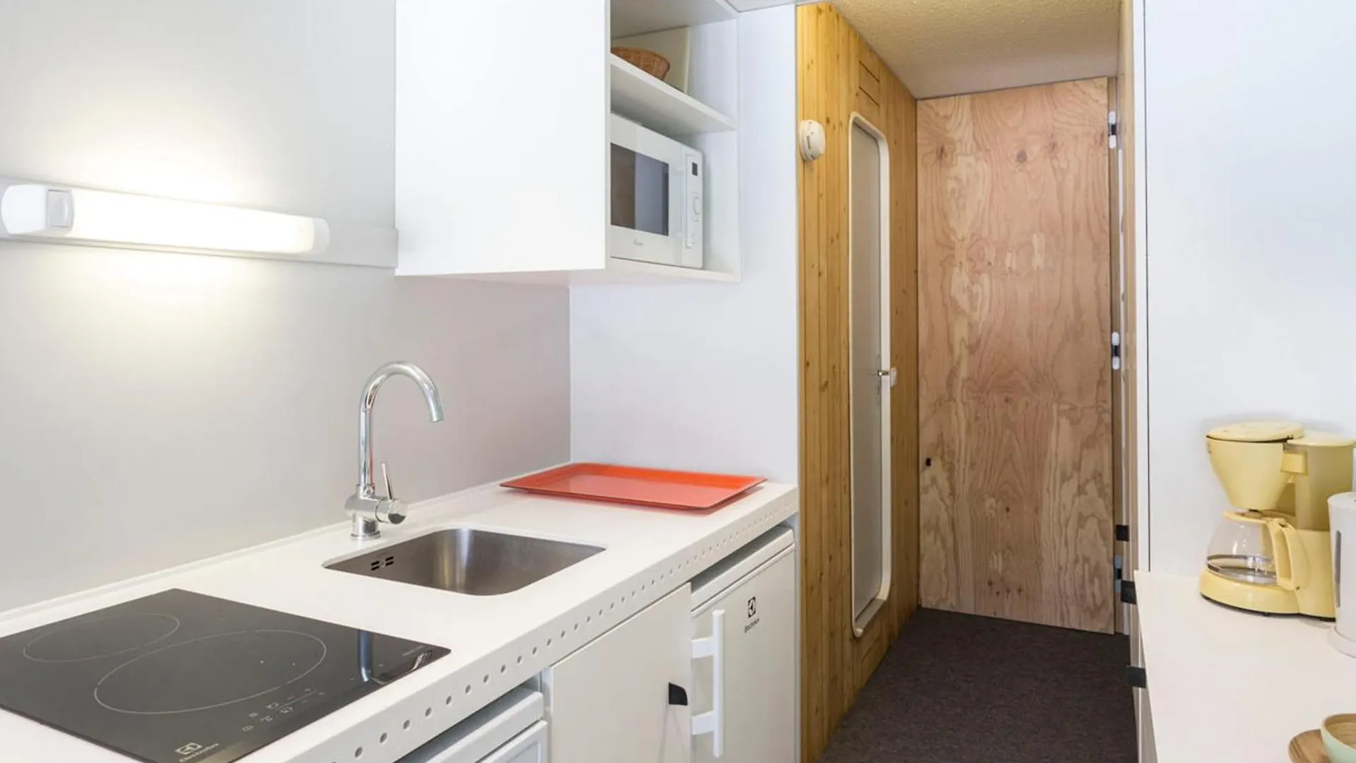 Studio Renove Au Pied Des Pistes Avec Balcon - Fr-1-346-512 Les Arcs  France